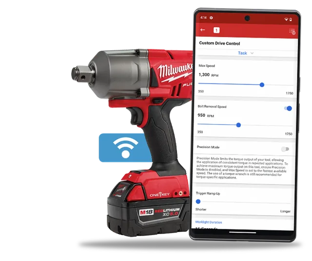 Llave de impacto M18 FUEL™ junto a la app ONE-KEY con el control de velocidad